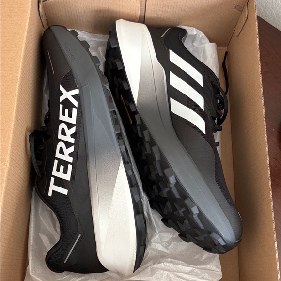 adidas Other - Adidas Terrex Agravic 3 Trail running